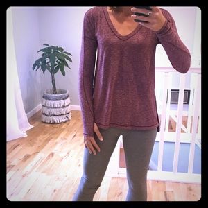 Lululemon burgundy ls tee